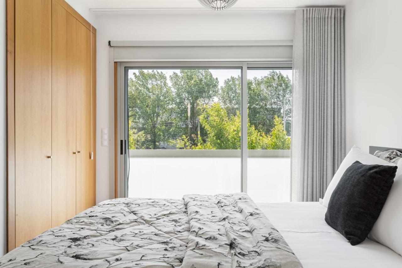 Joivy Sleek House Balcony & 2 Terraces In Porto Apartment มายา ภายนอก รูปภาพ
